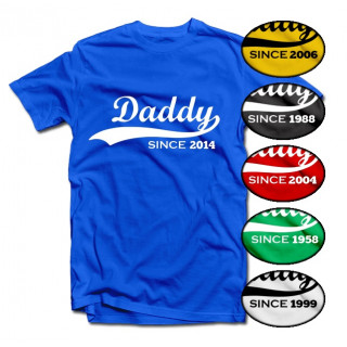 T-paidat "Daddy since" valitulla vuodella