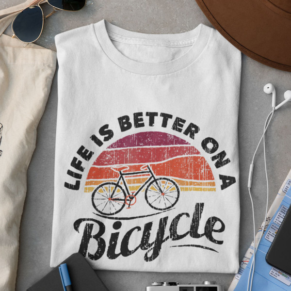 T-paidat "Life is better on a bicycle"