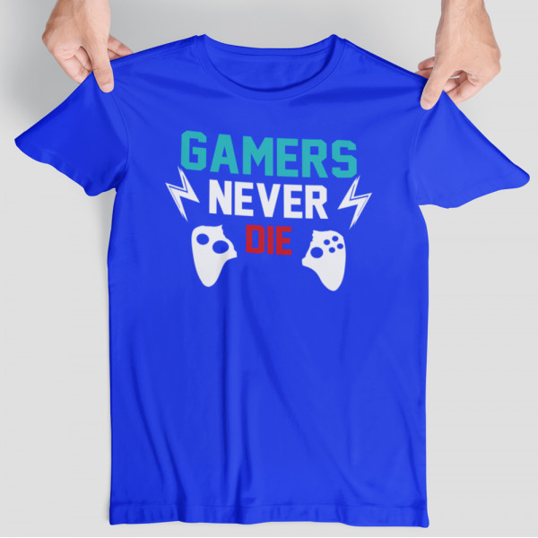 T-paidat "Gamers never die"