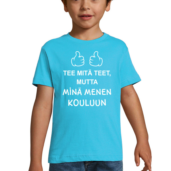 Lasten t-paita "Menossa kouluun"