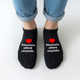 Miesten lyhyet sukat "Rakastettu päästä varpaisiin" Miesten lyhyet sukat "Rakastettu päästä varpaisiin"