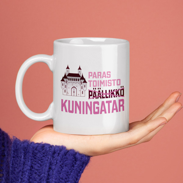 Muki "Toimiston kuningatar"