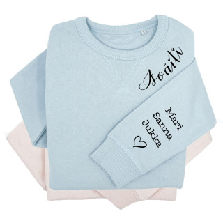 UNISEX pastellivärinen ”Sully” collegepaita "Isoäiti" lasten nimillä hihassa