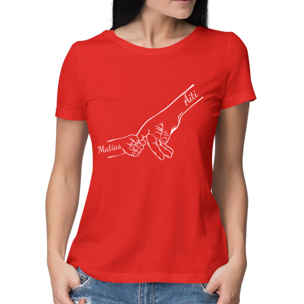 Naisten t-paita "Äiti ja lapset" valituilla lasten nimillä