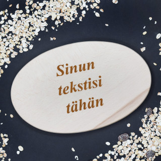 Puinen soikea leikkuulauta omalla tekstillä