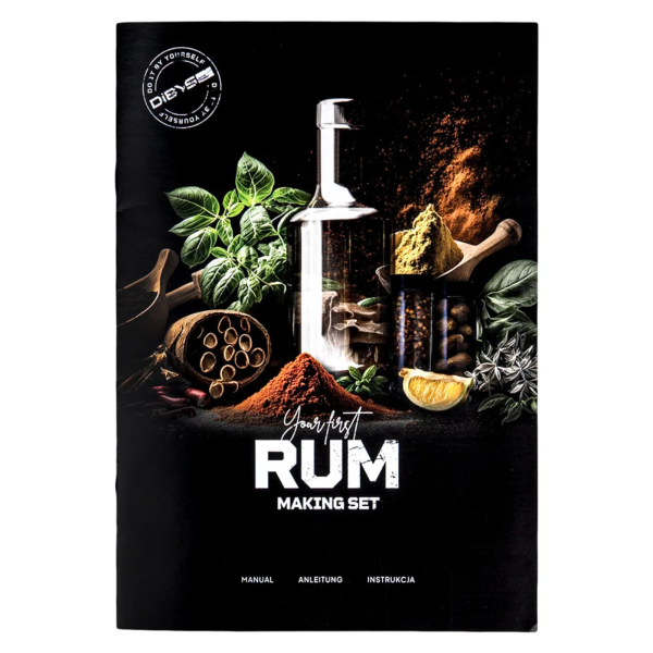 Romminvalmistuspakkaus mausteineen ja cocktail-tarvikkeineen